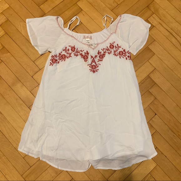 Band of Gypsies Dresses & Skirts - White off the shoulder dress